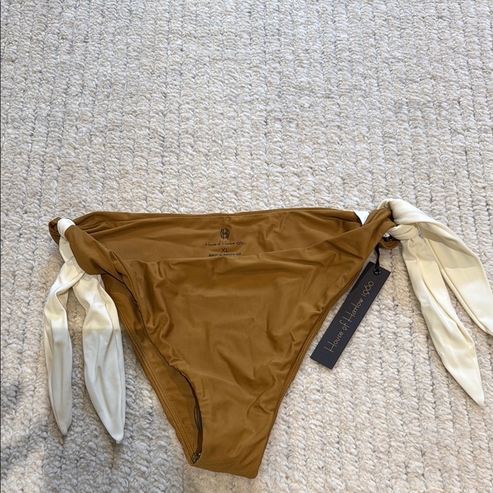 NWT House of Harlow Bikini Bottom